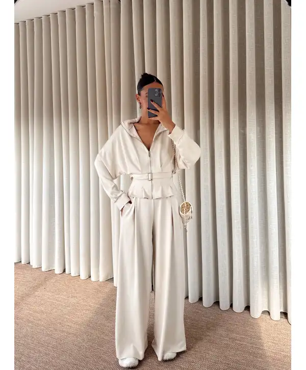 geniş paçalı kemer detay eşofman takımı