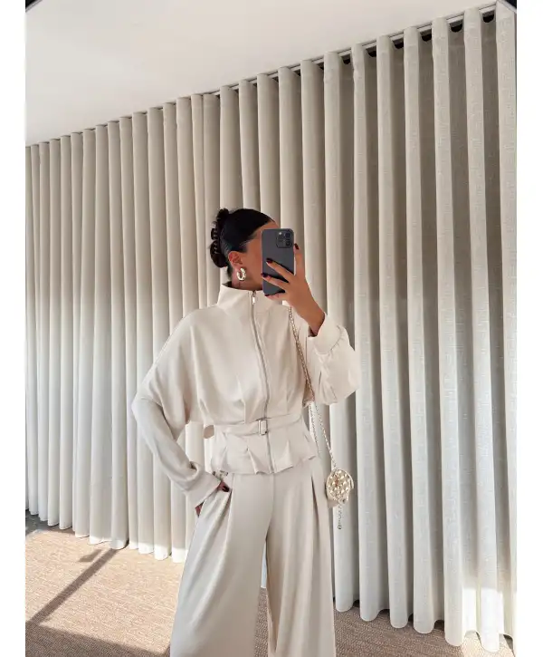 geniş paçalı kemer detay eşofman takımı