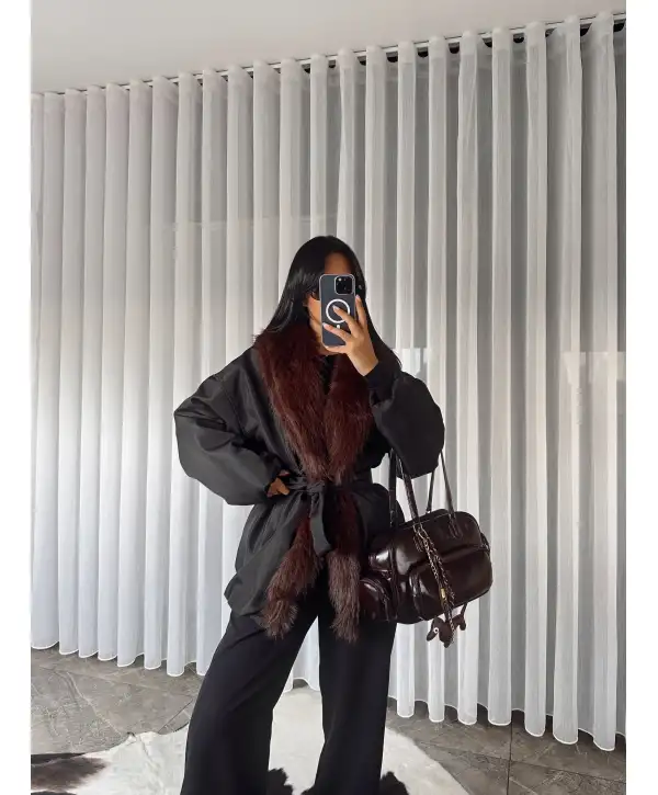 Kürk Detay Kuşaklı Mont - Siyah