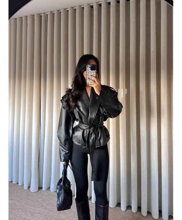 Tasarım kuşak detay deri ceket