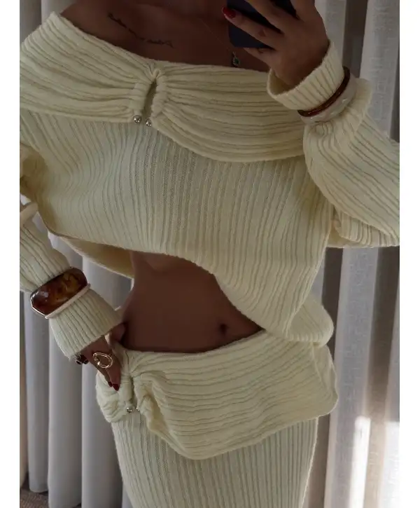 Tereyağ sarısı ikili takım