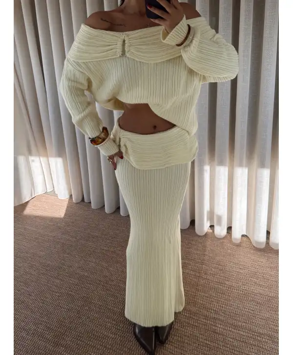 Tereyağ sarısı ikili takım