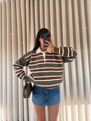 Çizgili polo yaka kazak