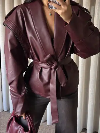 Tasarım kuşaklı deri ceket