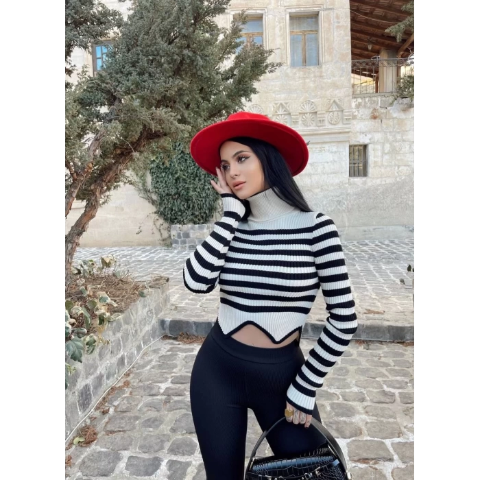 Çizgili Asimetrik Kazak