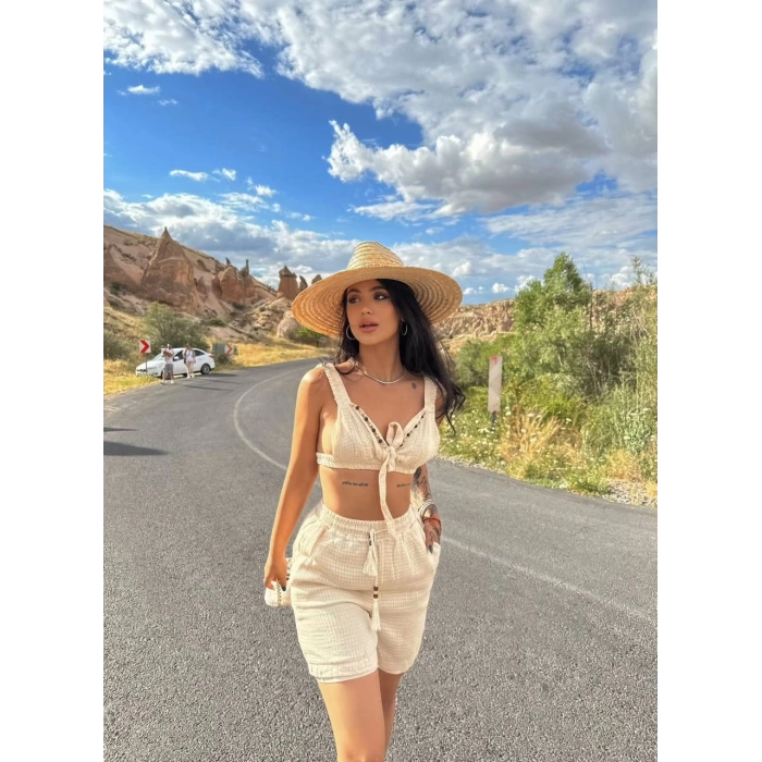 Bej Şortlu Keten İkili Takım