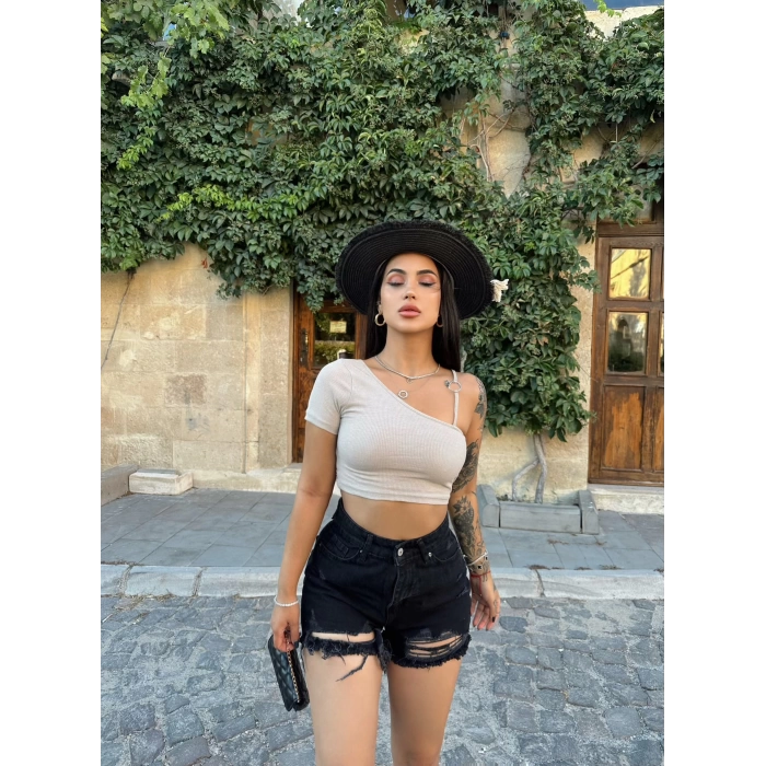 Bej Tek Omuz Halka Detay Crop