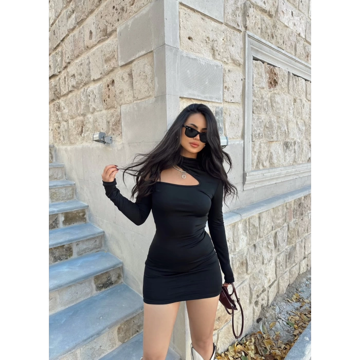 Siyah Dik Yaka Omuz Açık Scuba Elbise