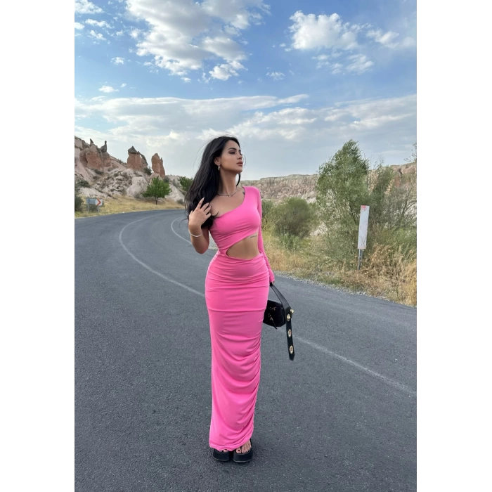 Pembe Tek Kol Uzun Büzgülü Uzun Elbise