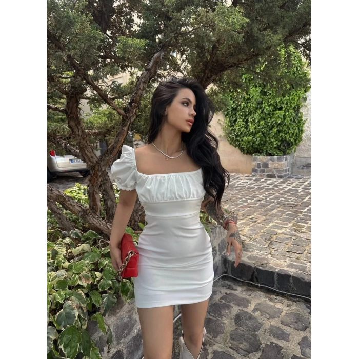 Sırt Bağcıklı Dokuma Elbise