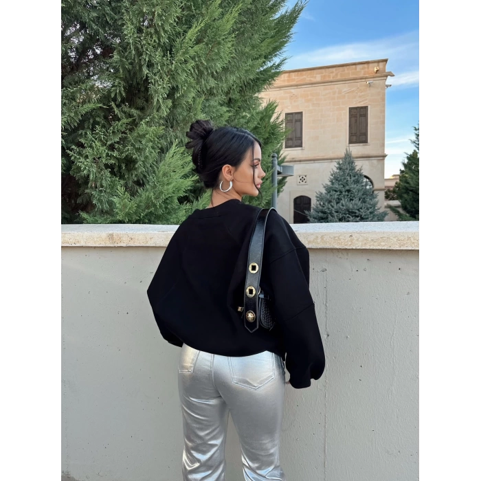 Siyah Balon Kol İçi Şardonlu Oversize Sweat