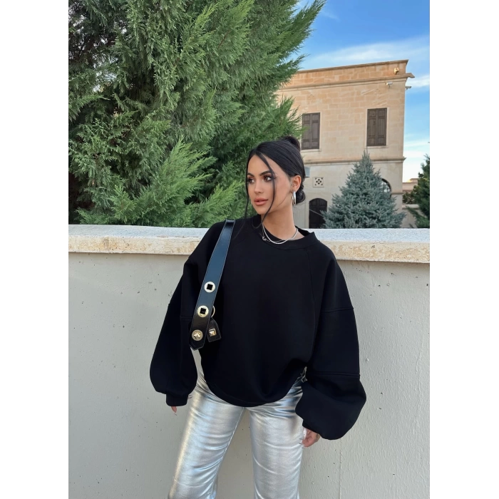 Siyah Balon Kol İçi Şardonlu Oversize Sweat