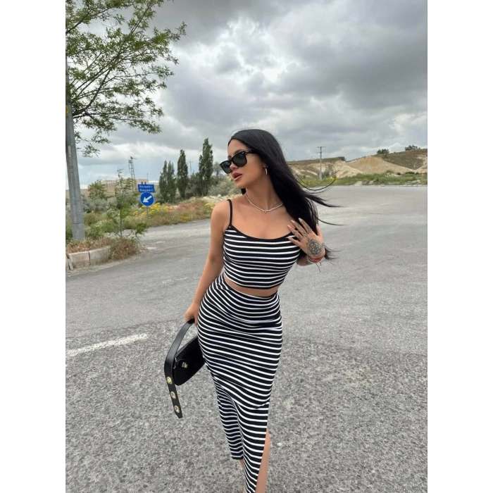 Siyah Çizgili İkili Takım