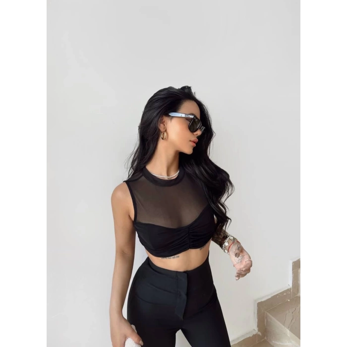 Siyah Gloplu Tül Crop
