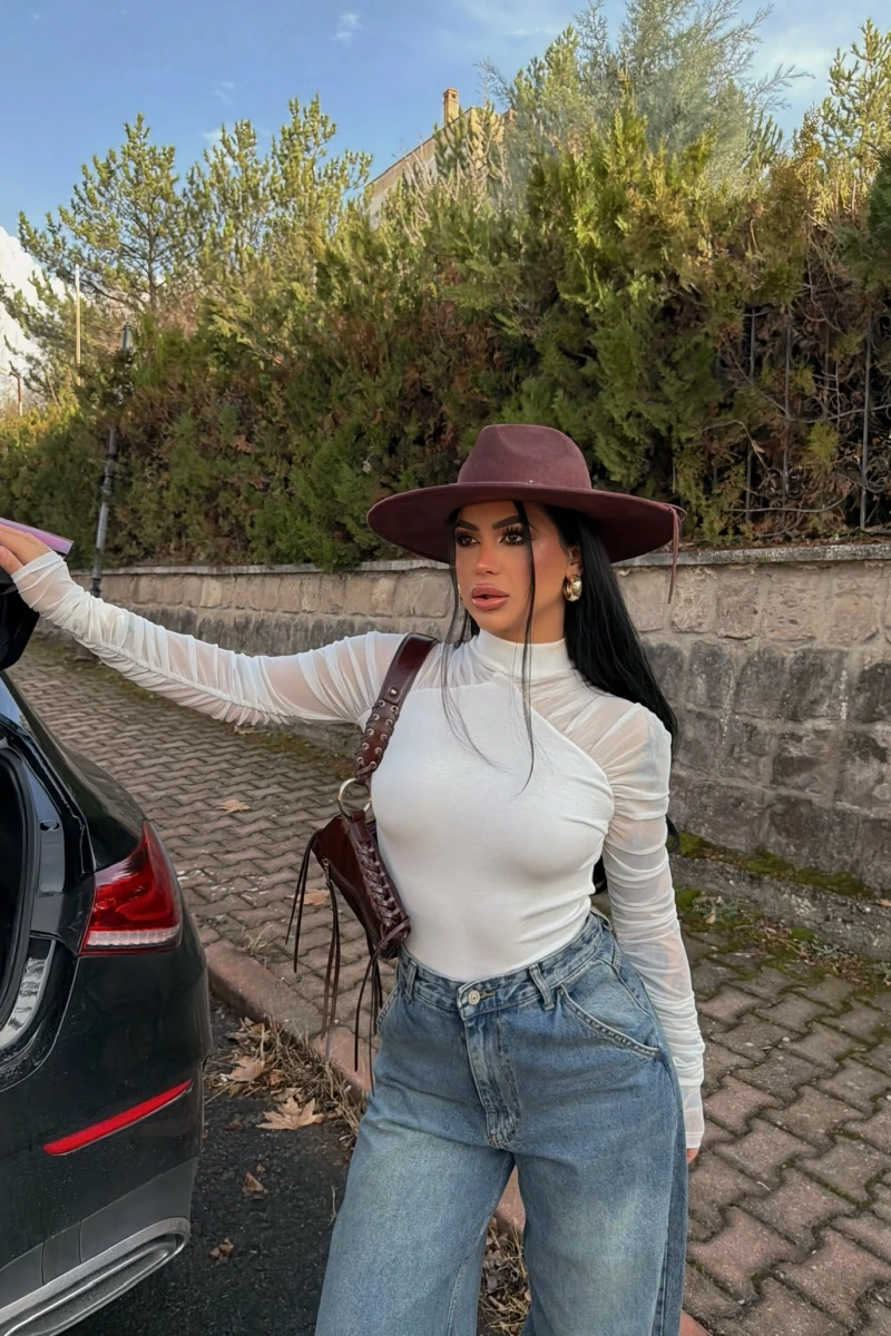 Beyaz Kolları Tül Ribana Bluz