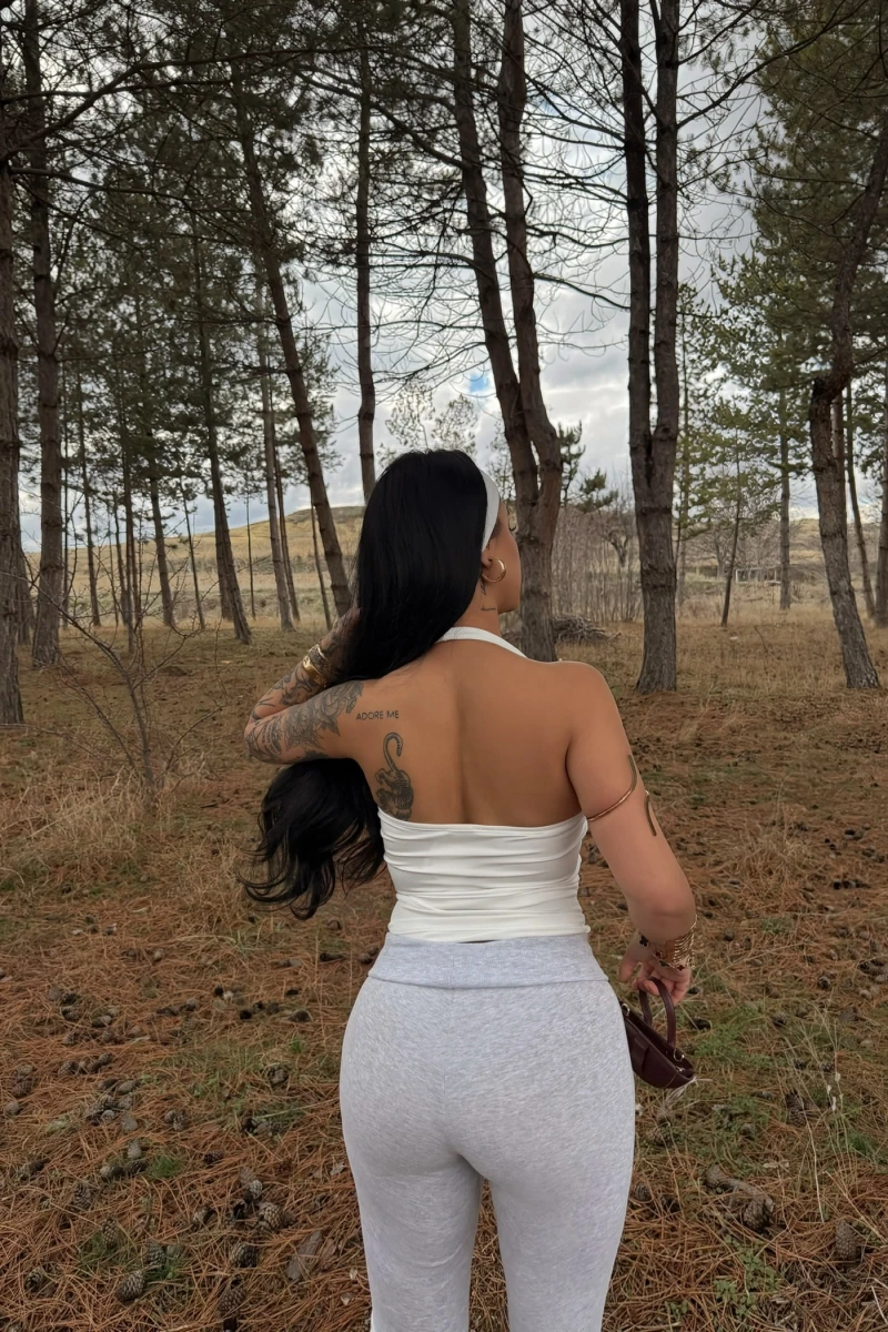 Beyaz Boyundan Geçmeli Basic Crop