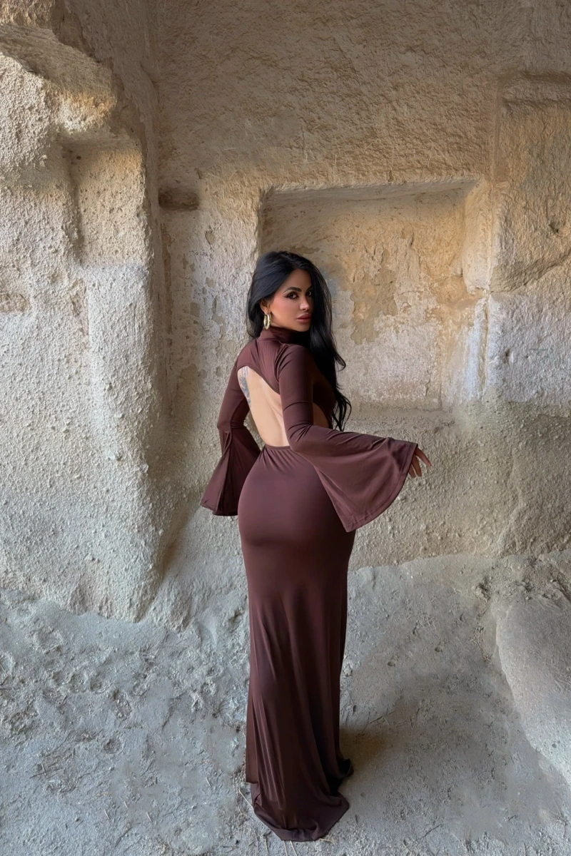 Kahve Kolları Volanlı Maxi Elbise