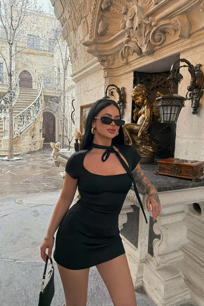 Siyah Fiyonk Bağlamalı Scuba Elbise