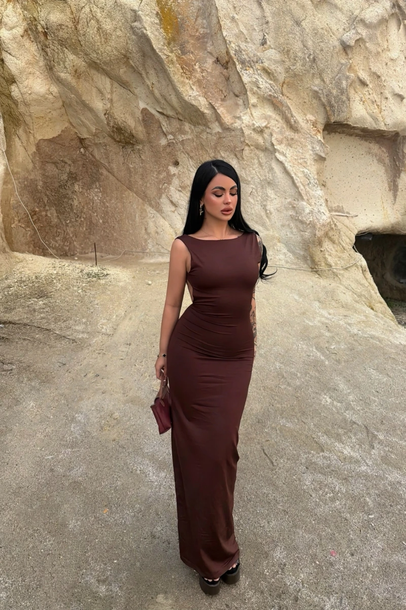 Kahve Sırt Açık Long Elbise