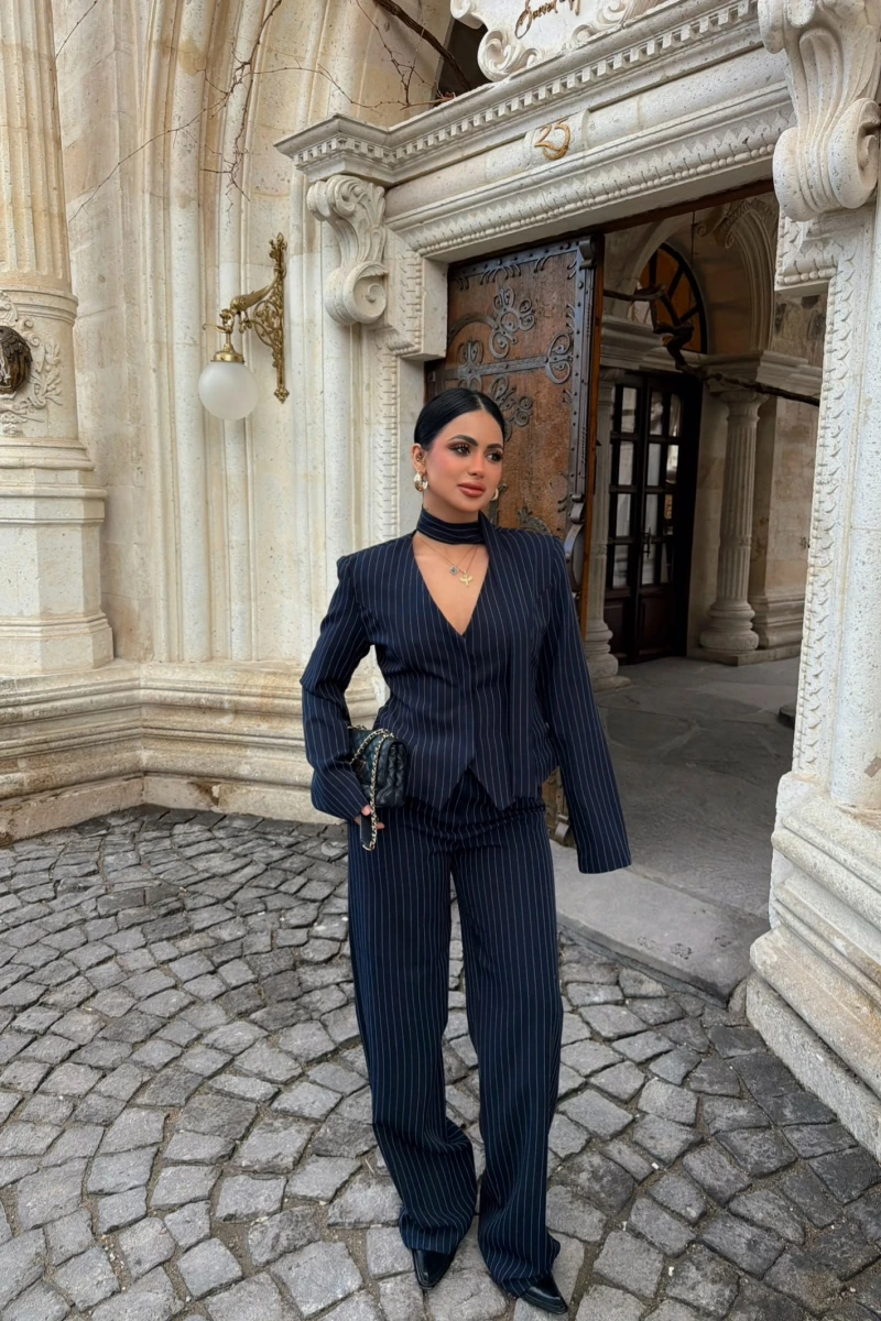 Lacivert Çizgili Blazer Üçlü Takım