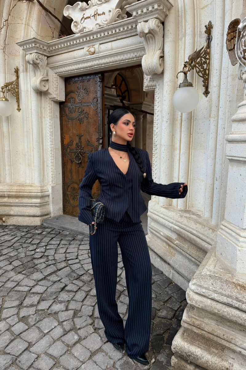 Lacivert Çizgili Blazer Üçlü Takım