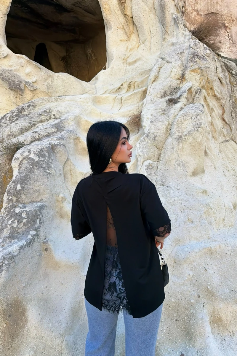 Siyah Sırt ve Kol Güpürlü Modal Tişört