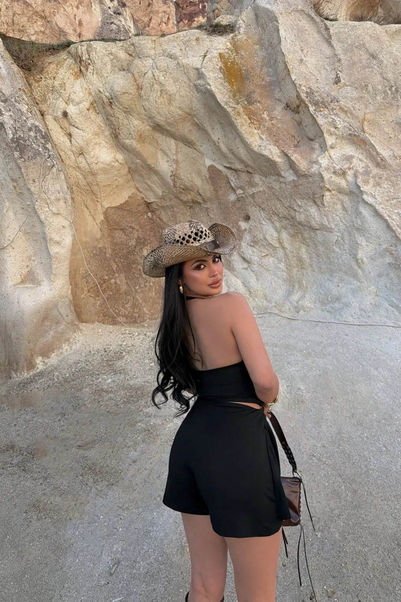 Aksesuarlı Şort Etek