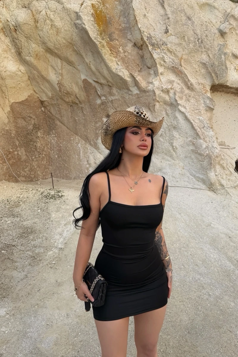 Siyah Askılı Bodycon Mini Elbise