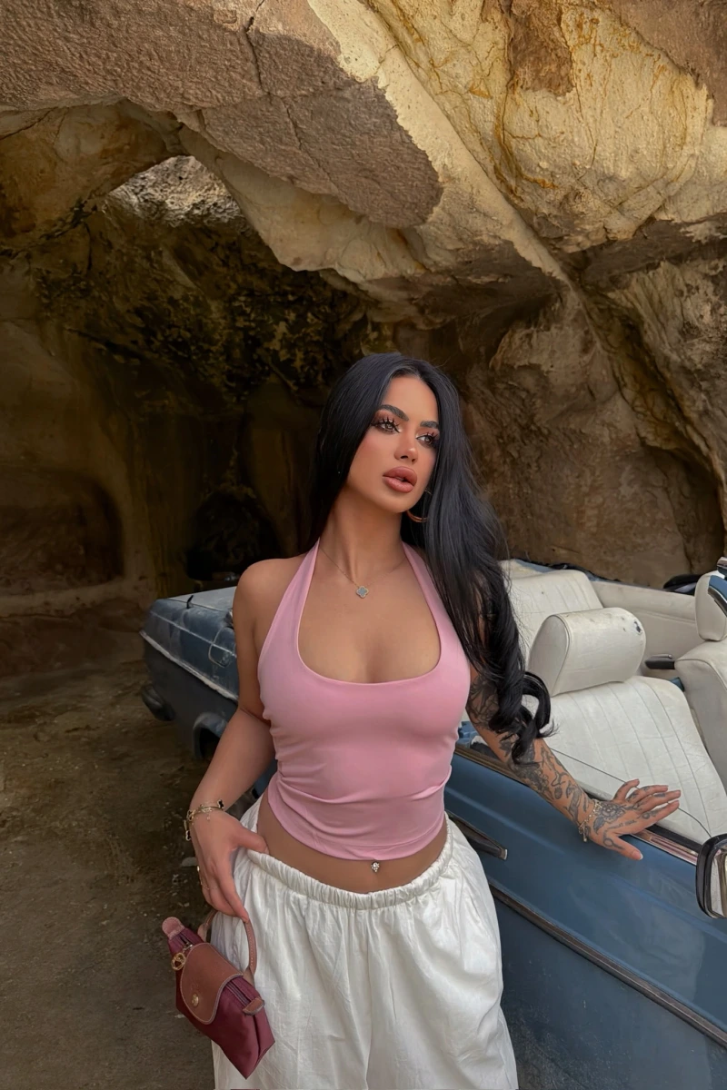 Pembe Boyundan Geçmeli Çift Kat Crop