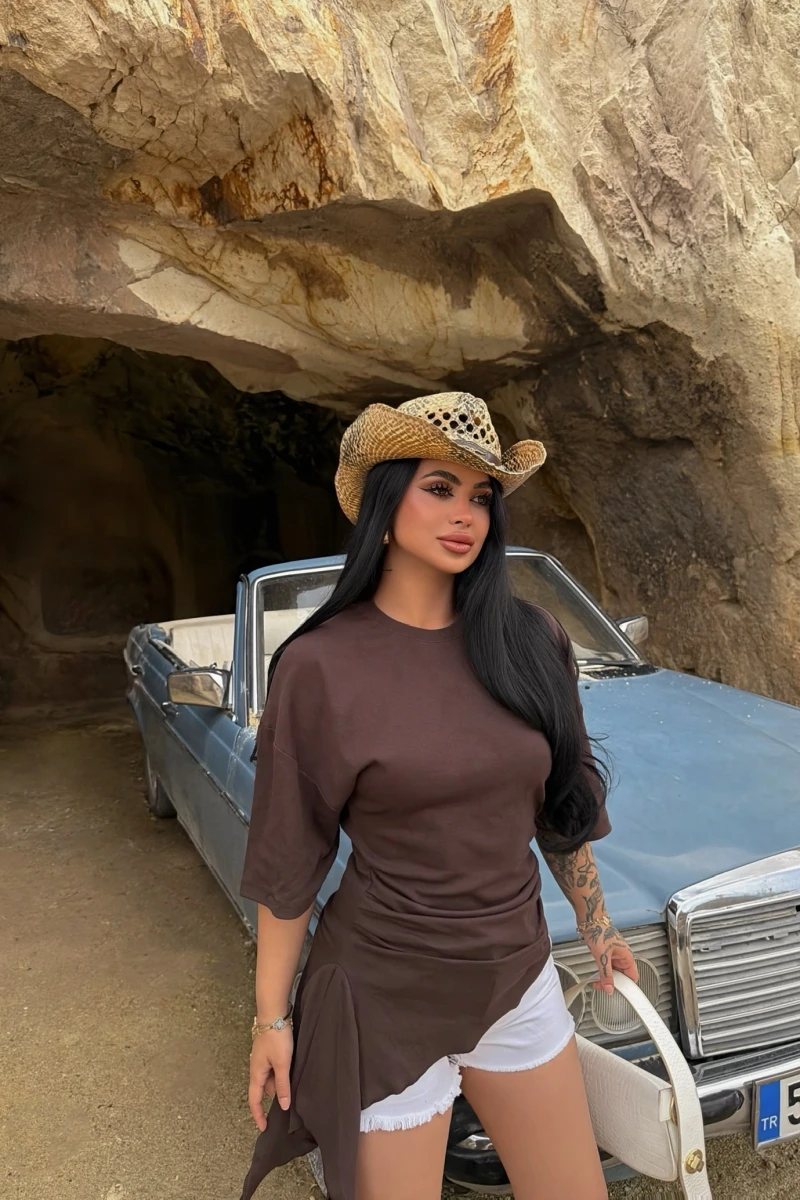 Kahve Eteği Asimetrik Ribana Bluz
