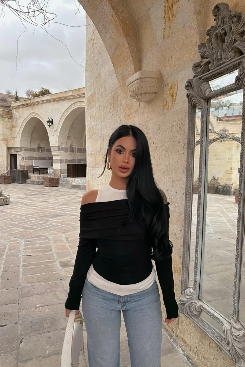 Siyah Çilek İkili Badi Takım