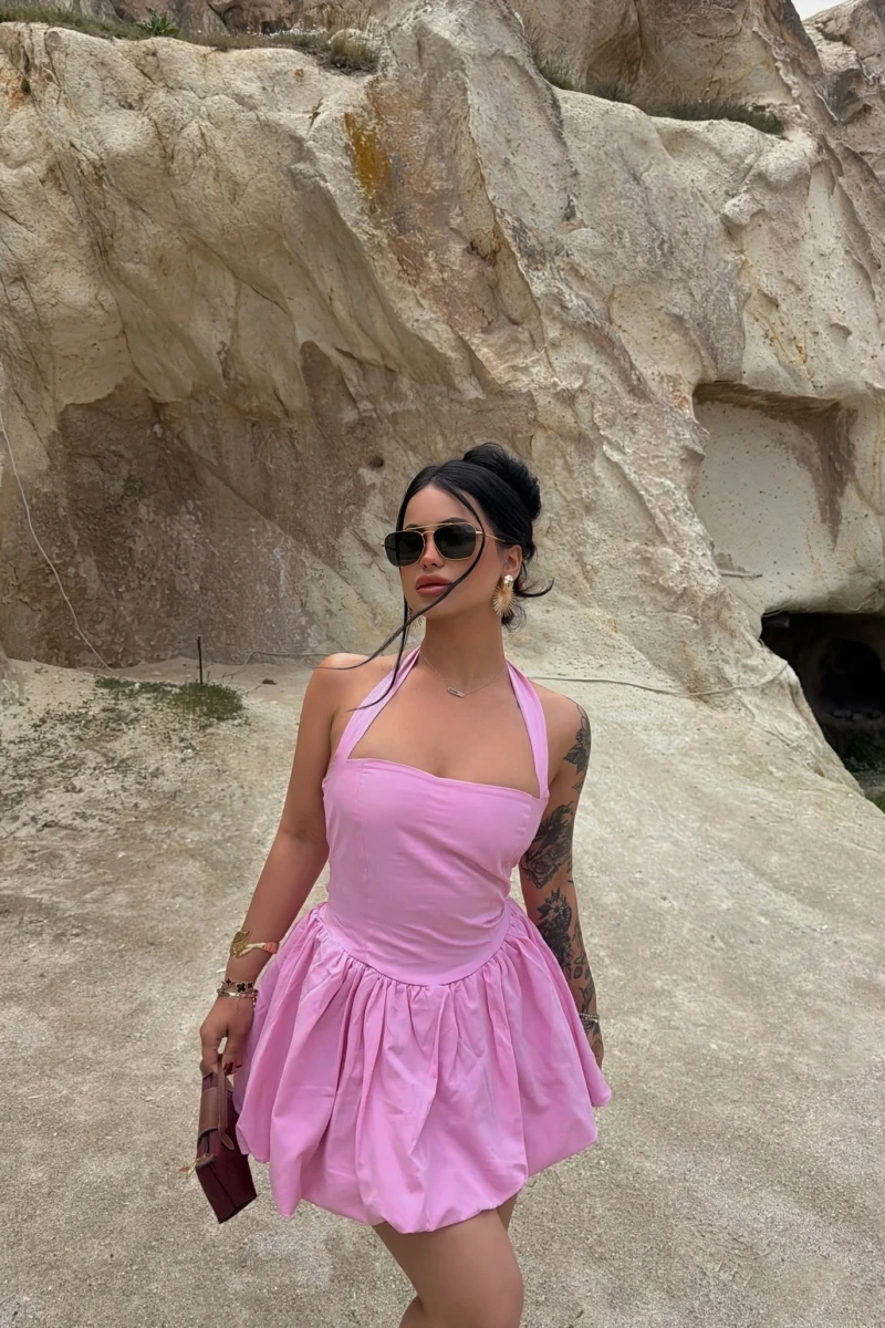 Pembe Boyundan Bağlamalı Balon Etekli Elbise