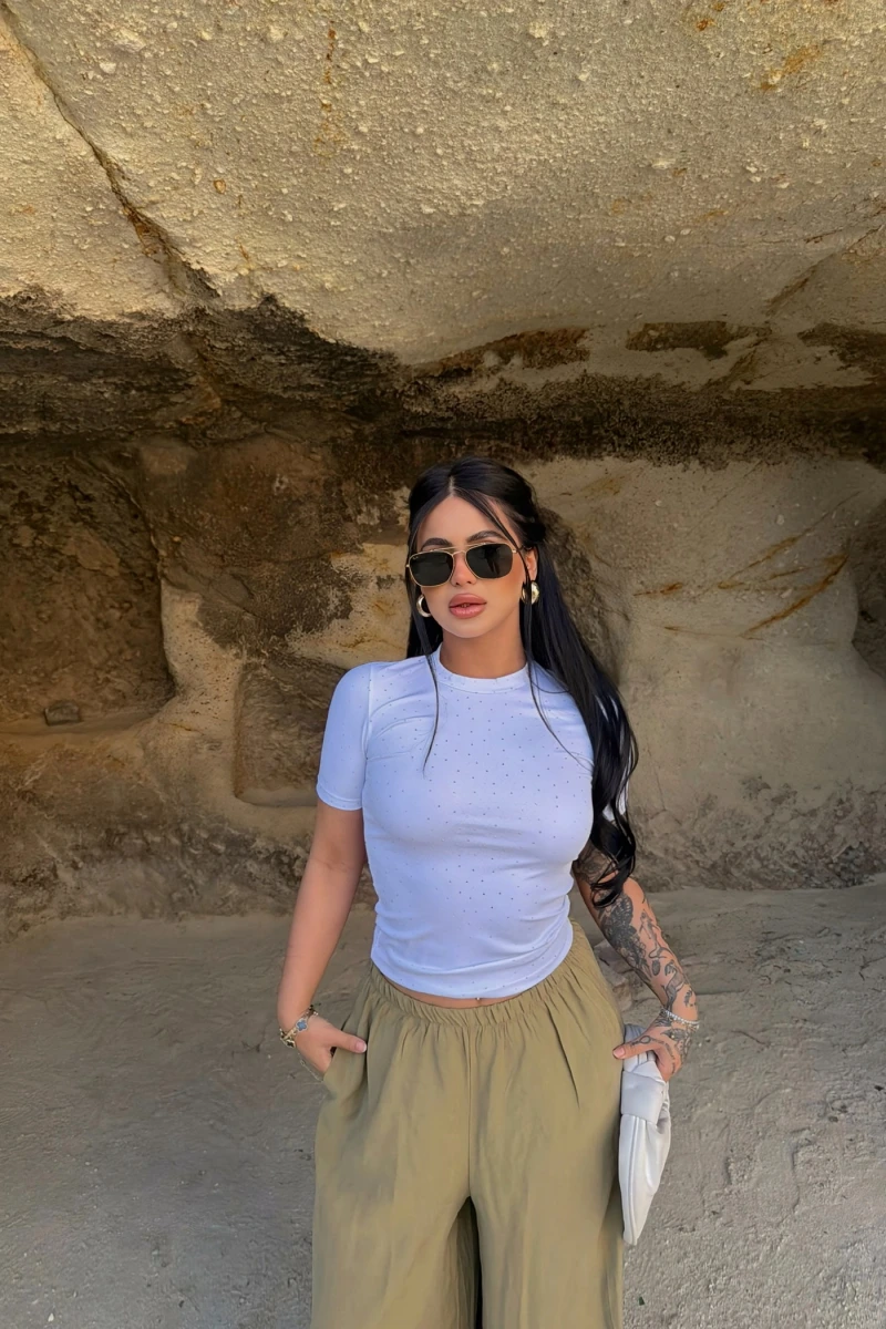 Beyaz Glam Basic Taşlı Crop