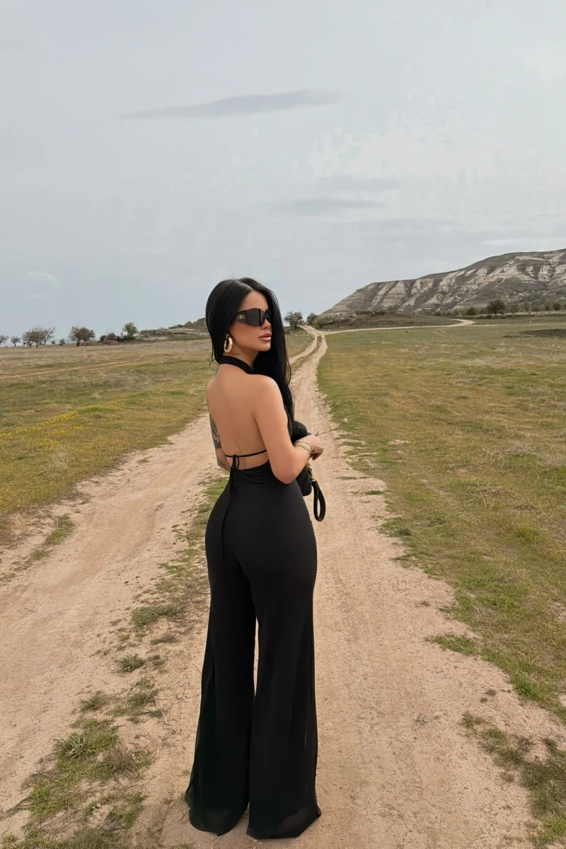 Siyah Amber Boyundan Geçmeli Tulum