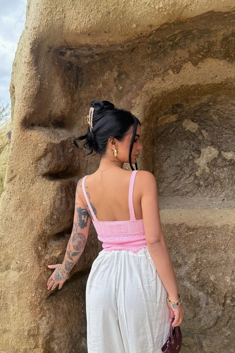 Pembe Fırfırlı Triko Büstiyer