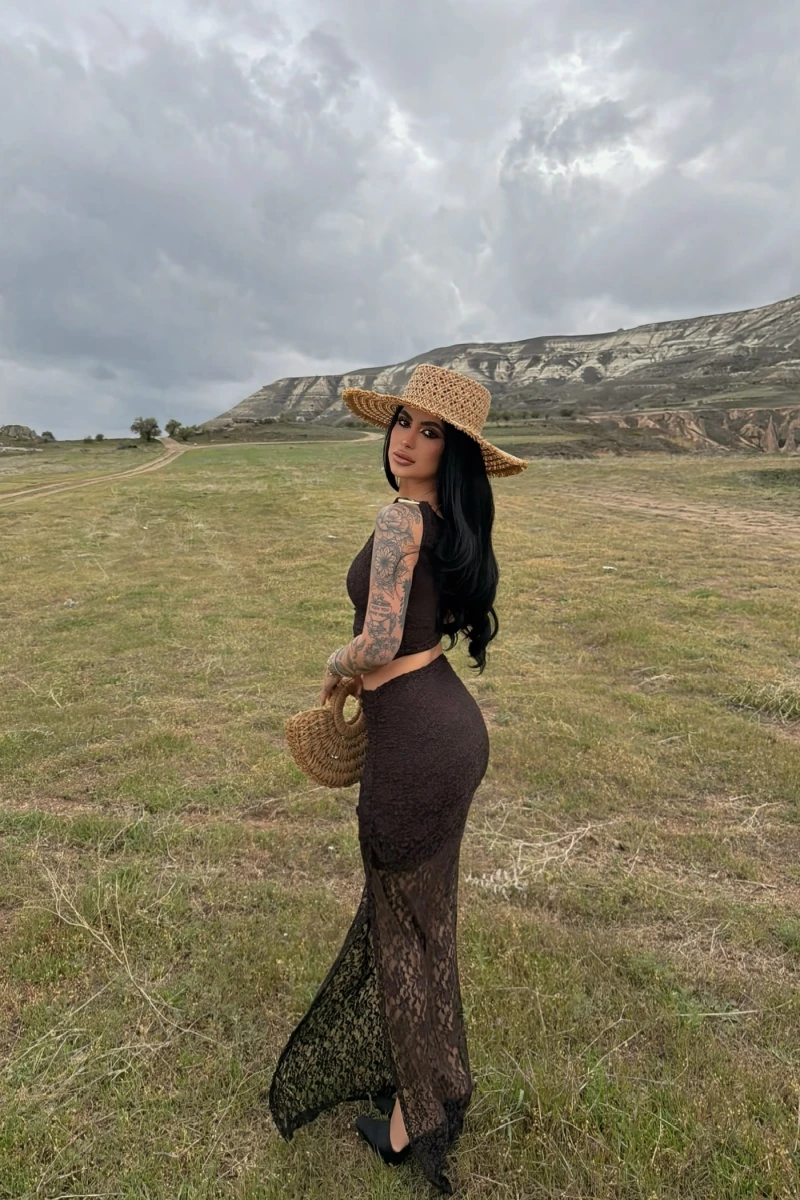 Kahve Güpürlü Büstiyer Etek İkili Takım