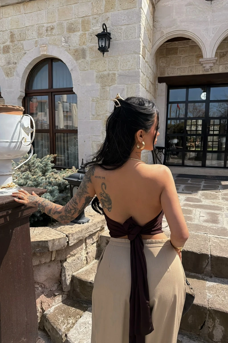 Kahve Boyundan Bağlamalı Halka Crop