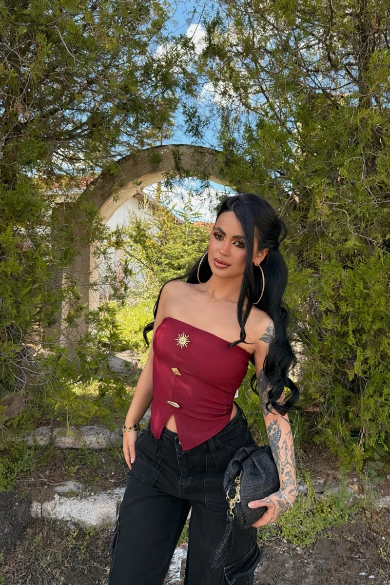 Bordo Sun Aksesuarlı Straplez Crop