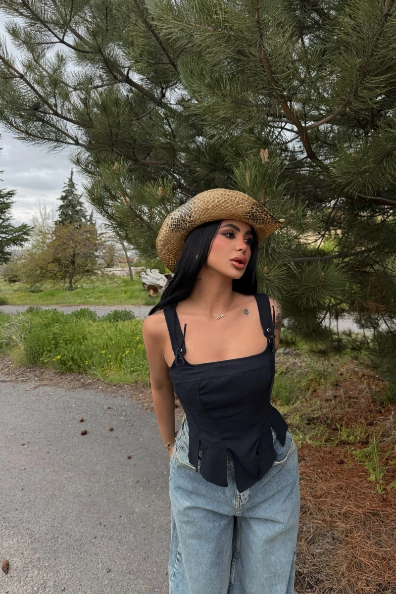 Siyah Softline Askılı Crop