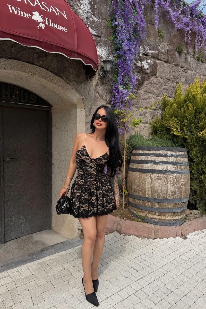 Korseli Askılı Mini Elbise