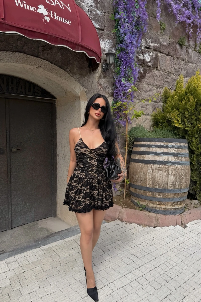 Korseli Askılı Mini Elbise