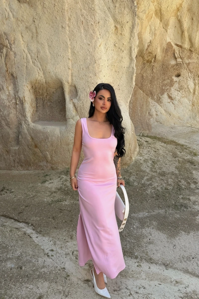 Pembe Çift Yırtmaçlı Modal Elbise