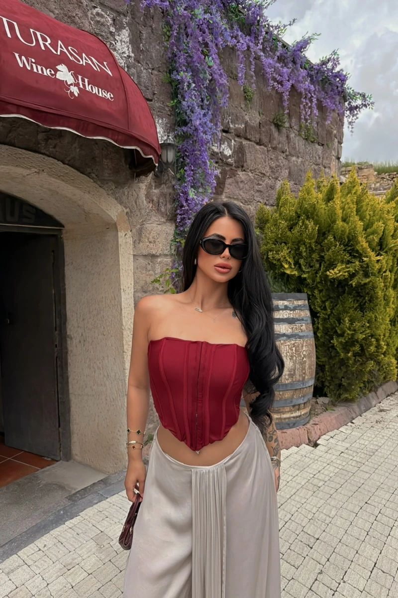 Bordo Sırt Dekolte Balenli Korse