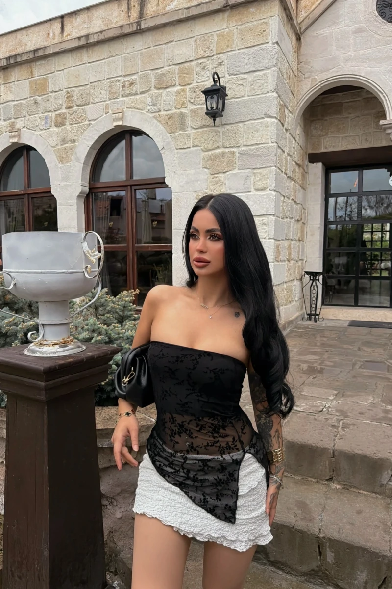 Siyah İçi Astarlı Flok Straplez
