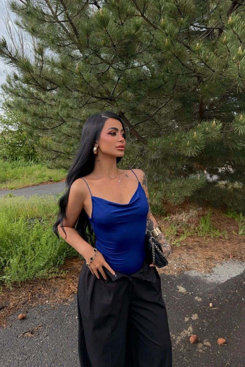 Mavi İp Askılı Degaje Bodysuit