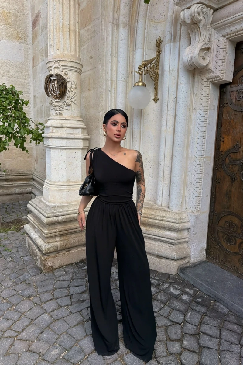Siyah Tek Omuz Büzgülü Salaş Tulum