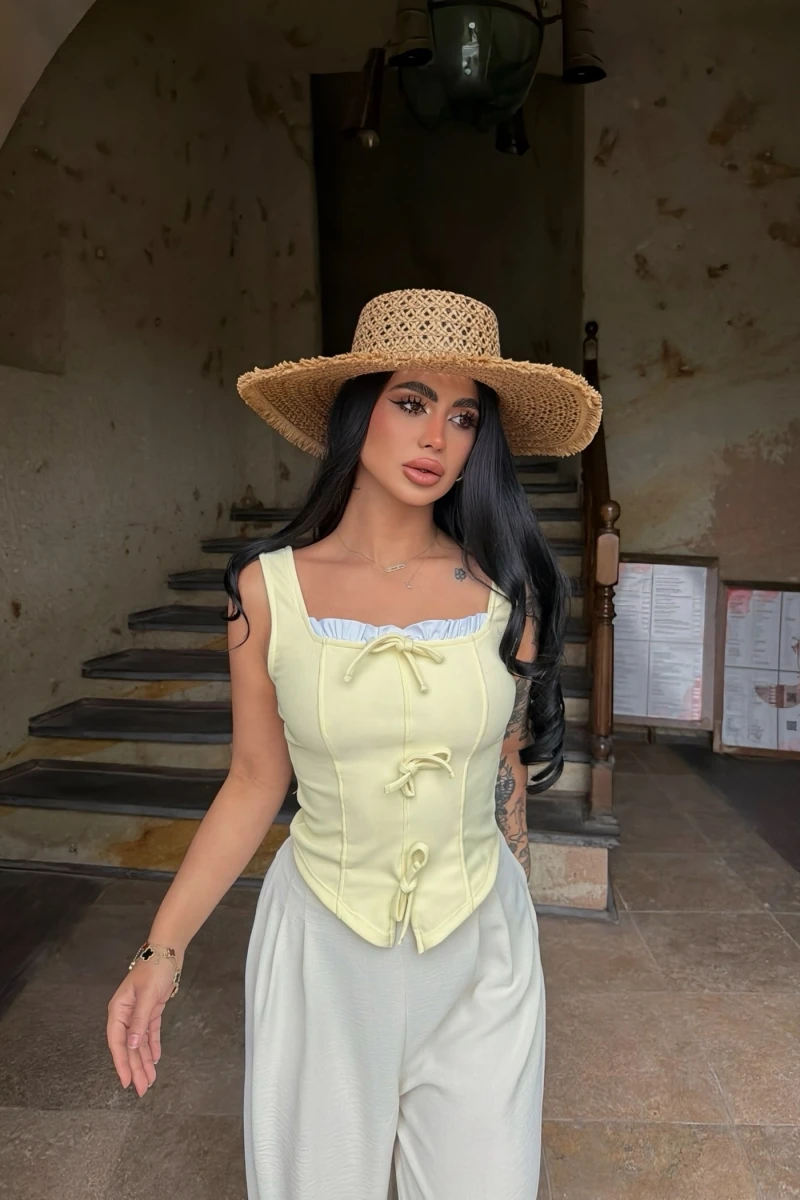 Sarı Göğüs Bağcıklı Biyeli Crop