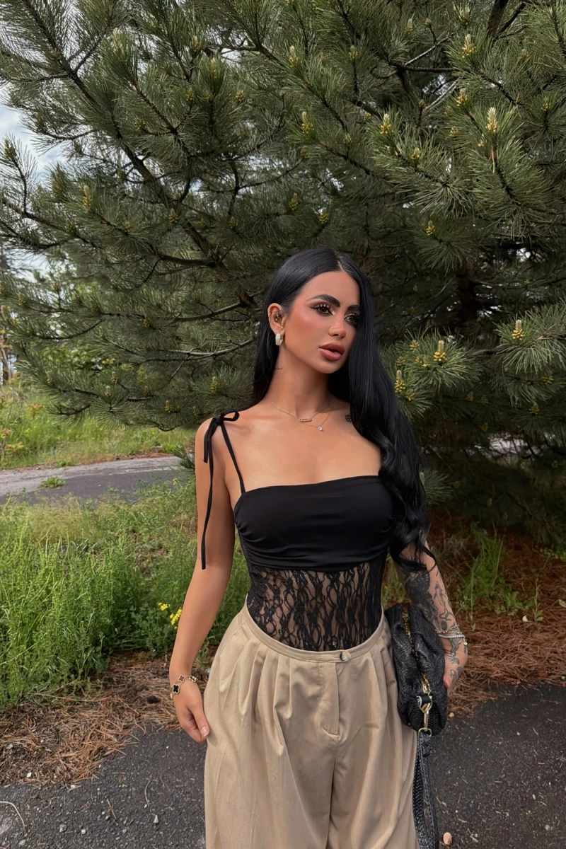 Siyah Angel Güpür Askılı Bodysuit