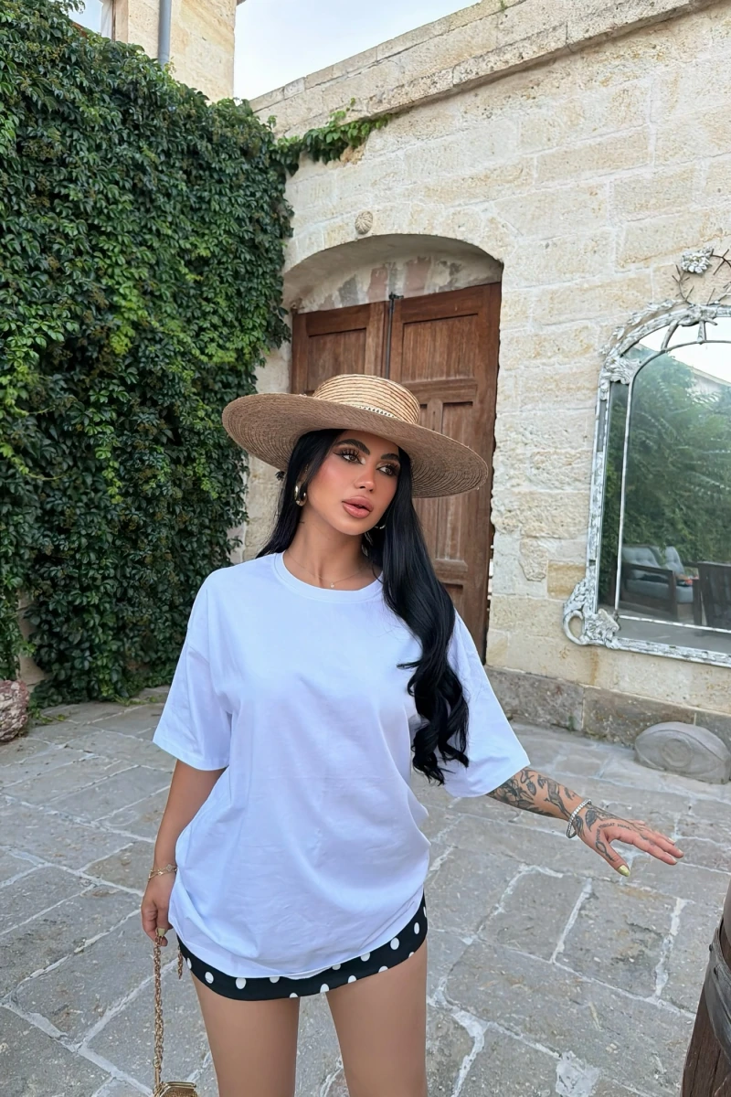 Beyaz Basic Oversize Tişört
