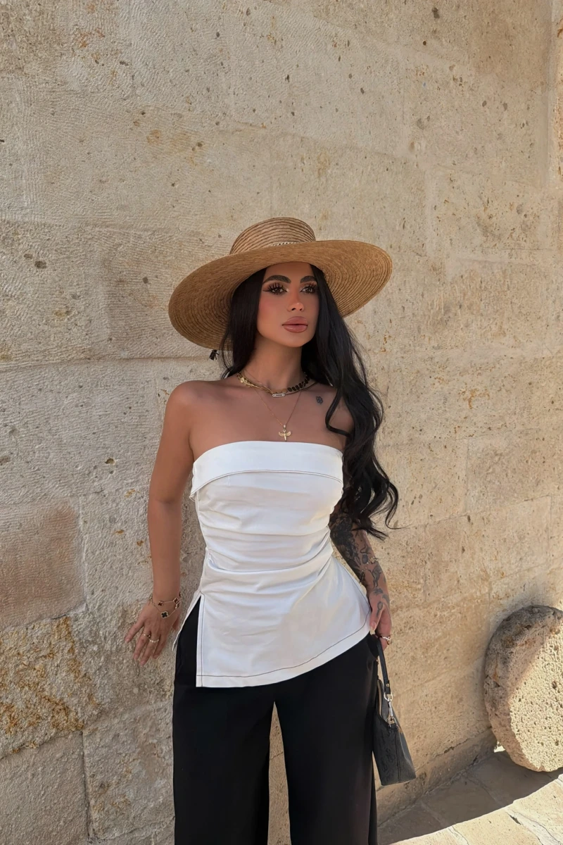 Beyaz Çift Yırtmaçlı Denim Straplez